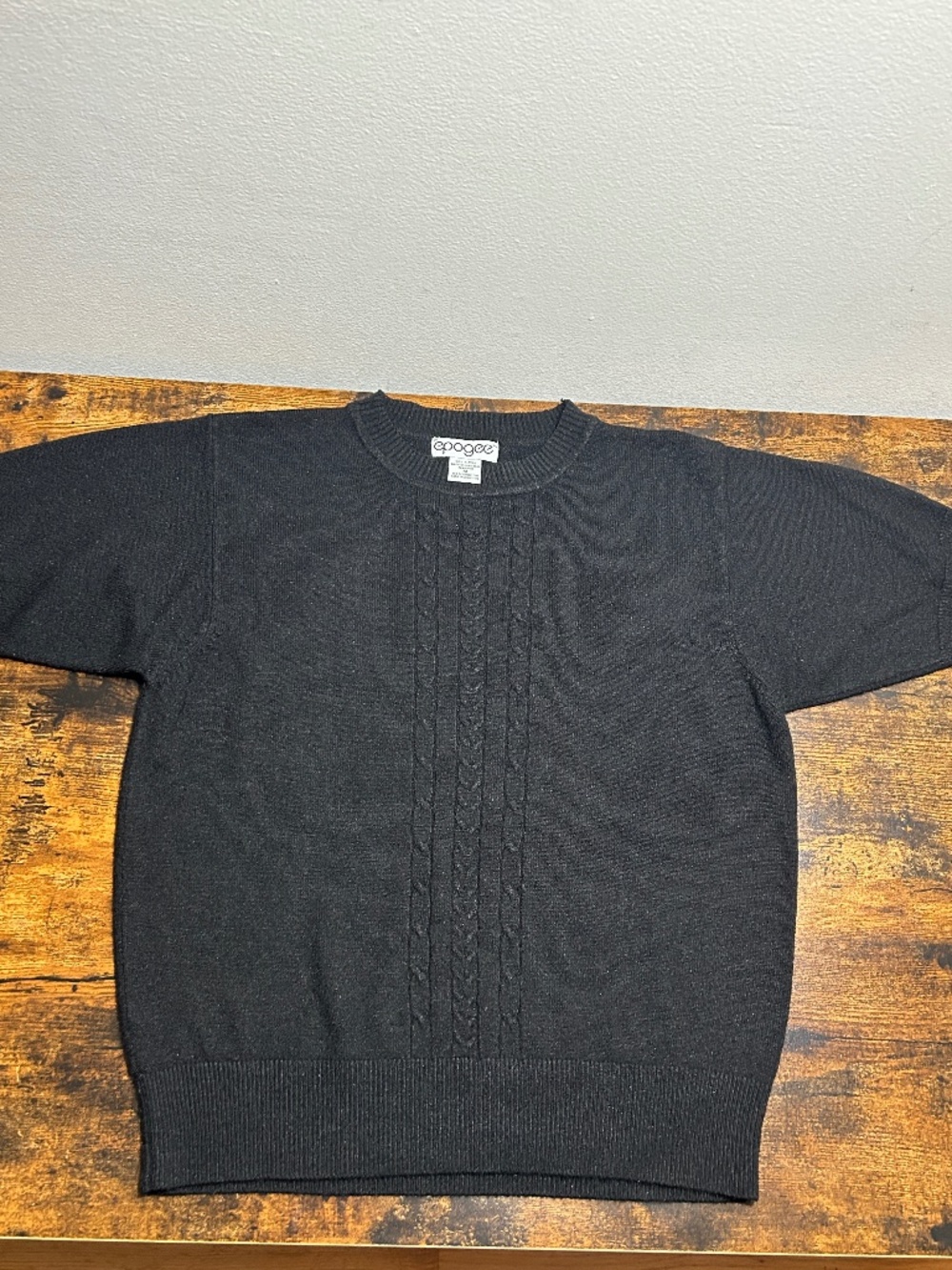 Epogee short sleeve sweater